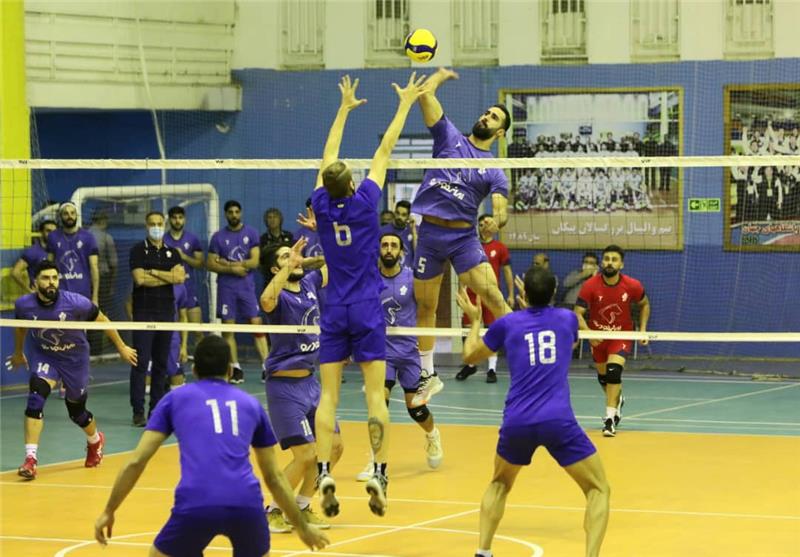 پیروزی تیم والیبال پیکان مقابل شهرداری ورامین